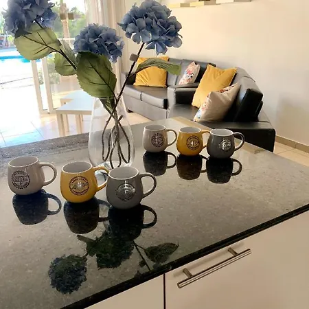 Apartment Nissi 3 C4 Pool View *