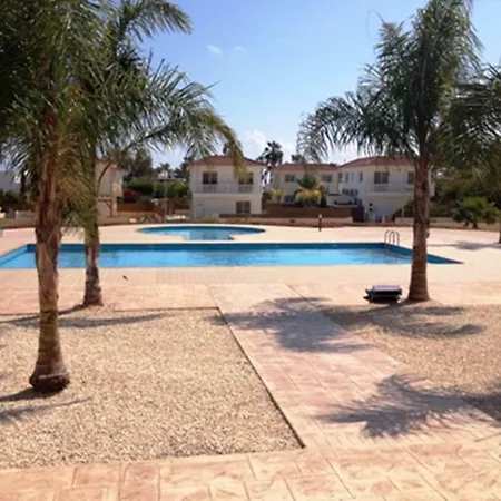 Nissi 3 C4 Pool View *