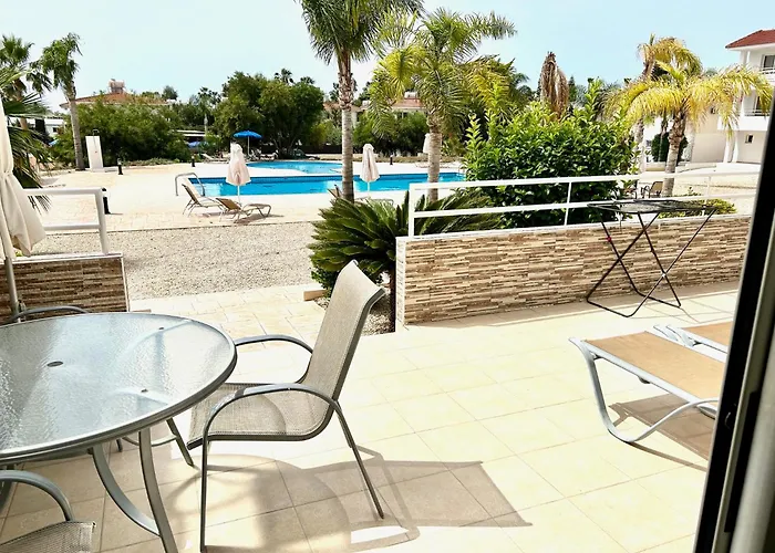 Nissi 3 C4 Pool View דירה איה נאפה