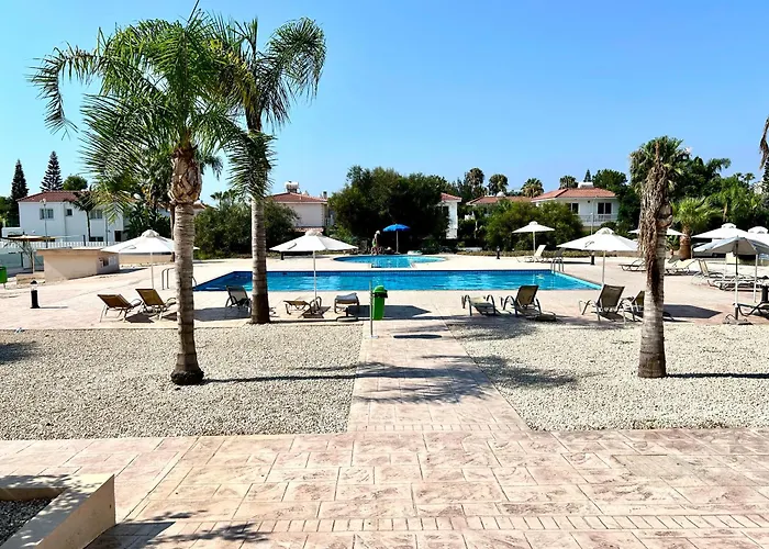 Nissi 3 C4 Pool View דירה *