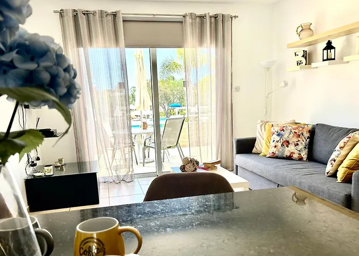 דירה Nissi 3 C4 Pool View