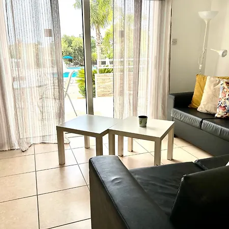 Nissi 3 C4 Pool View * Agia Napa