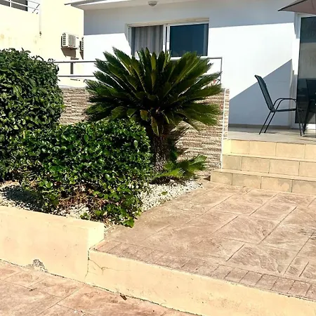 Nissi 3 C4 Pool View Apartament *